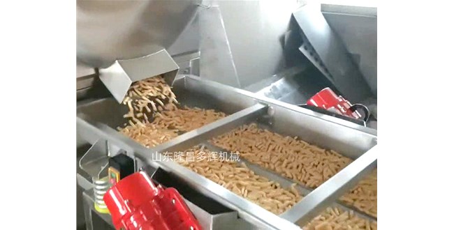 订单持续输出！虾条膨化成套设备装车发货